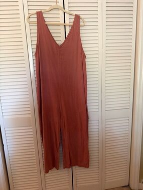 Universal Thread Rusty Rose Sleeveless V-Neck Jumpsuit